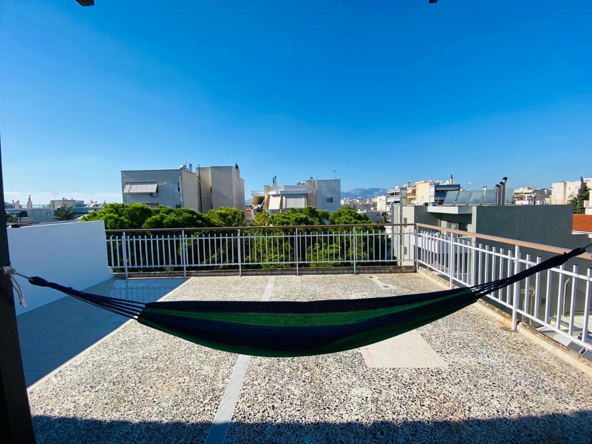 地铁站旁,免费停车位,距机场15分钟车程,独享80平米露台和美景,星空帐篷,舒适淋浴,宽敞3间房3张双人床公寓 Athén Kültér fotó